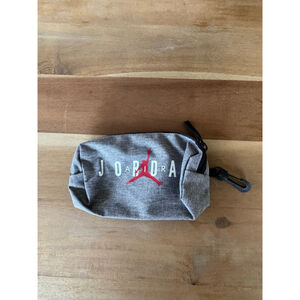 Jordan Unisex Cosmetic Bag Gray Red One Size